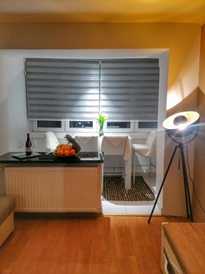 Nights & Smiles Sarajevo Apartamento Exterior foto