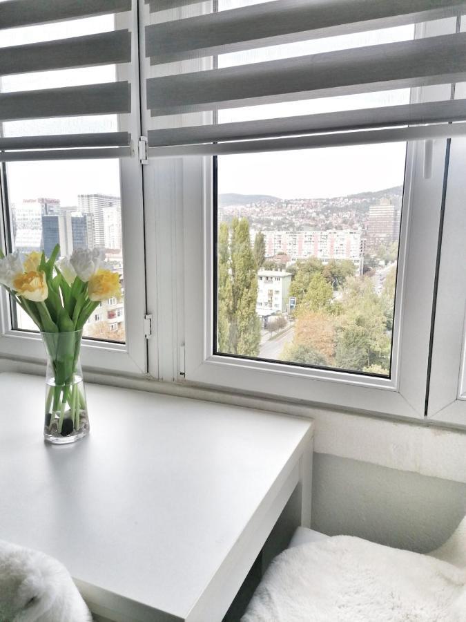 Nights & Smiles Sarajevo Apartamento Exterior foto