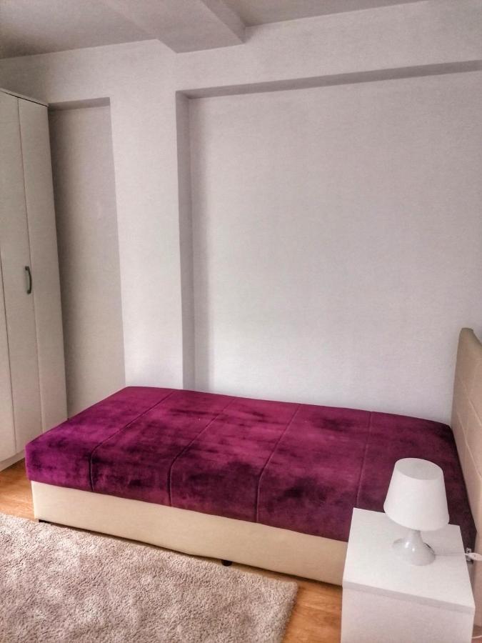 Nights & Smiles Sarajevo Apartamento Exterior foto