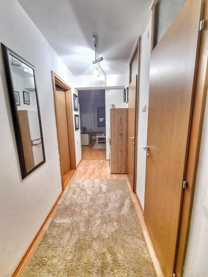 Nights & Smiles Sarajevo Apartamento Exterior foto