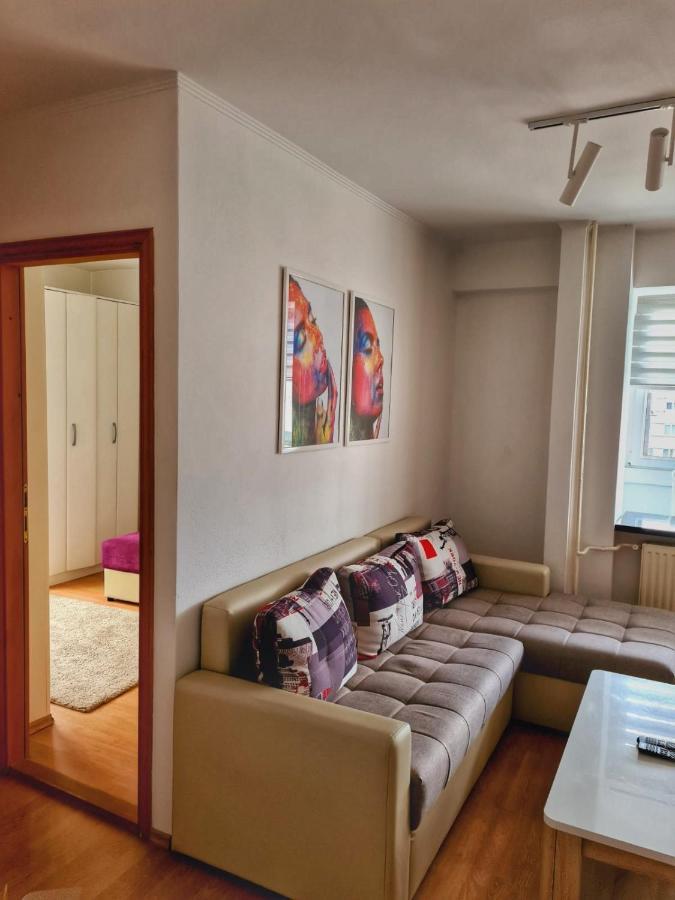Nights & Smiles Sarajevo Apartamento Exterior foto
