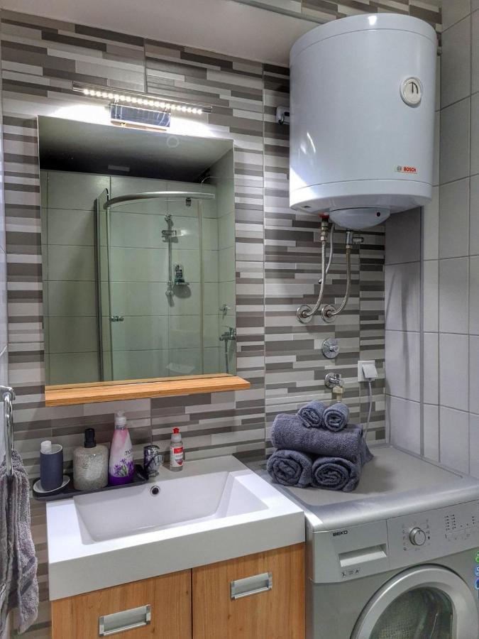 Nights & Smiles Sarajevo Apartamento Exterior foto