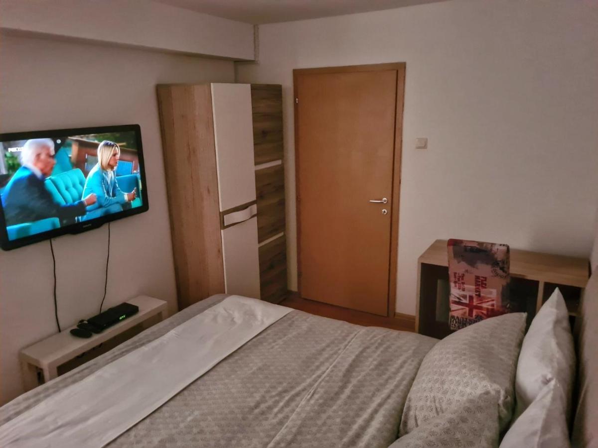 Nights & Smiles Sarajevo Apartamento Exterior foto