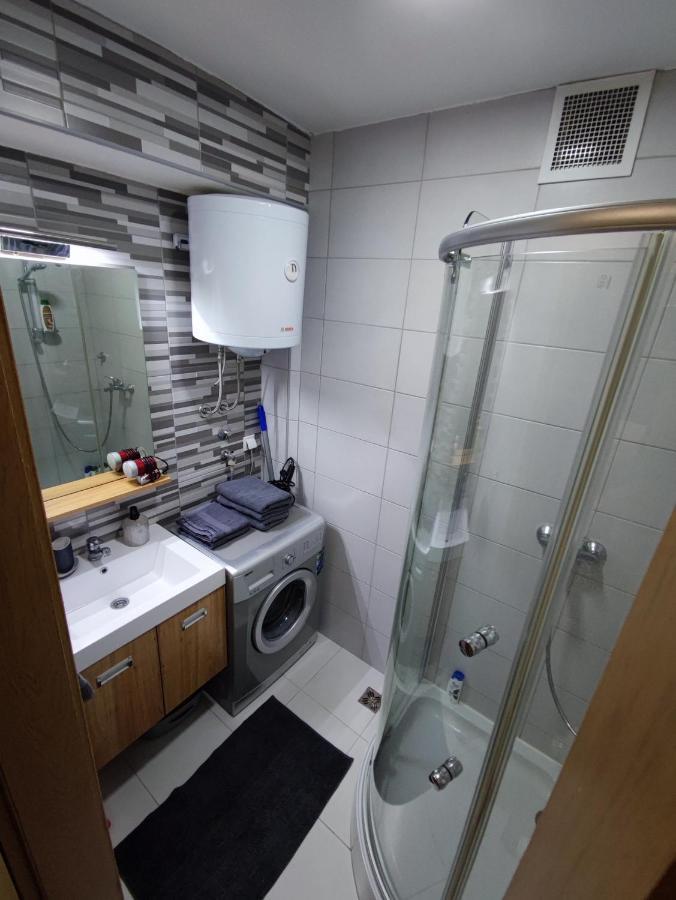 Nights & Smiles Sarajevo Apartamento Exterior foto