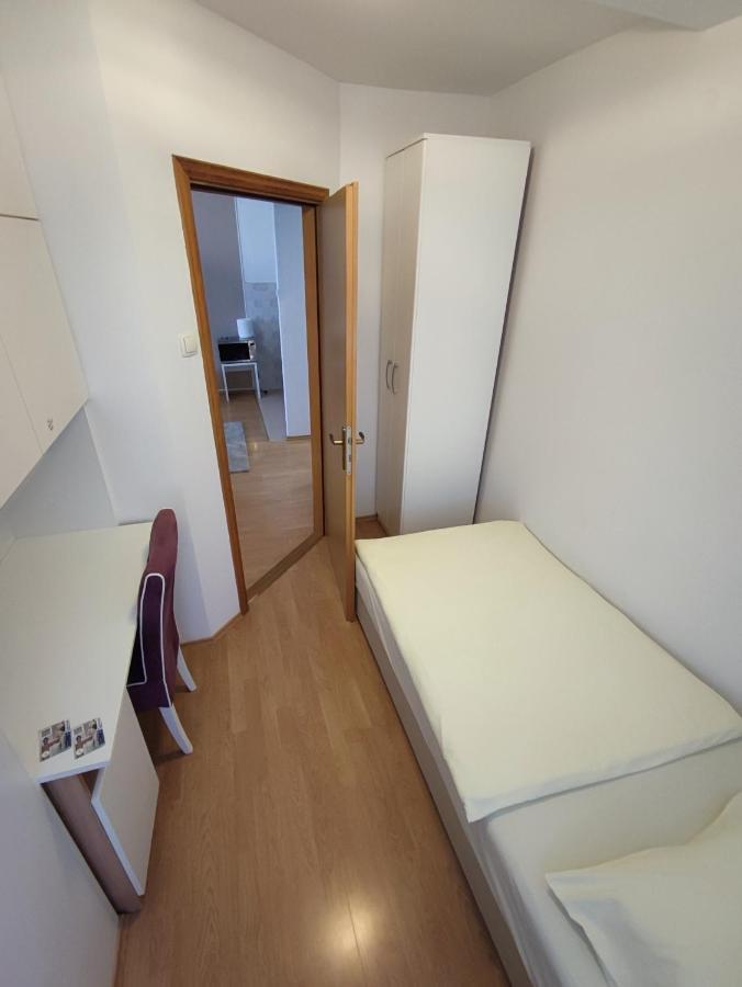 Nights & Smiles Sarajevo Apartamento Exterior foto