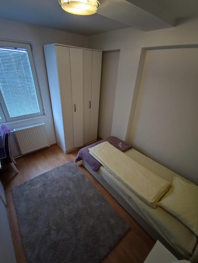 Nights & Smiles Sarajevo Apartamento Exterior foto